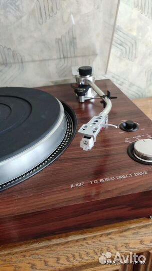 Проигрыватель винила Victor JL B37