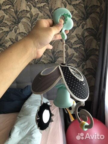Подвесная игрушка tiny love