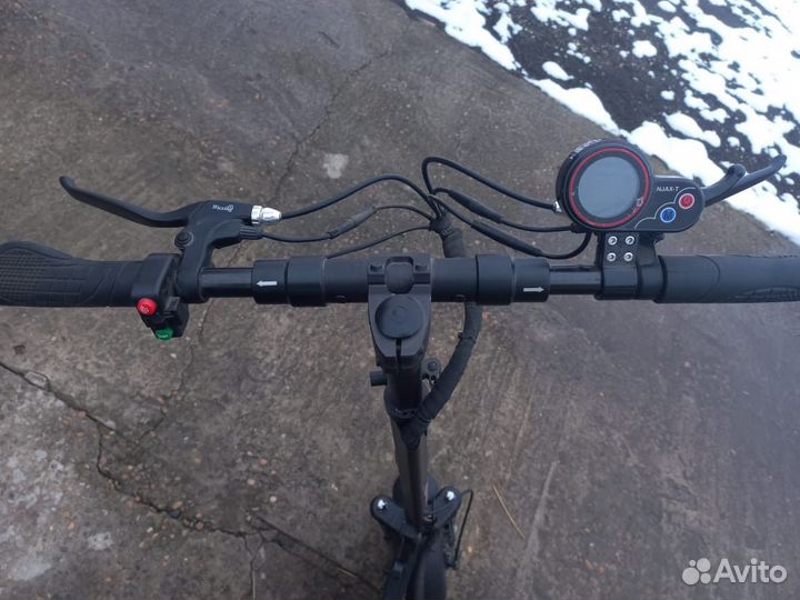 Самокат взрослый электрический бу