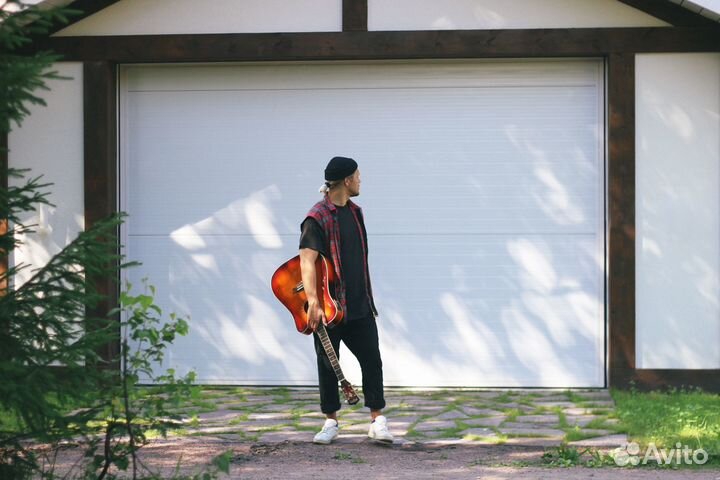 Преподаватель гитары