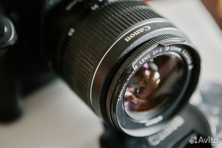 Canon 1000D + Canon 18-55 III