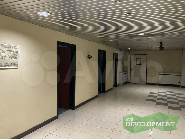 Офис 32.8 м² с двумя окнами, Кировский район