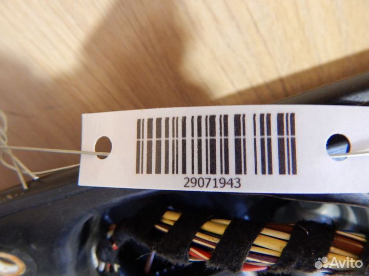 Стеклоподьемник задний правый Vw Tiguan 1