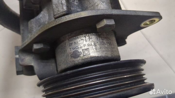 Гур Nissan Micra K11E, 1998