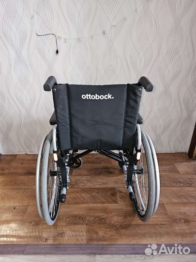 Инвалидная коляска складная