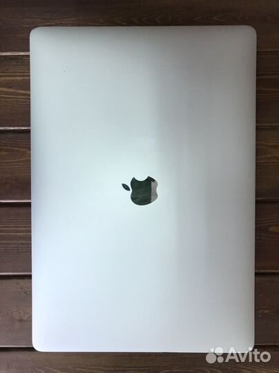 Macbook Pro 15 retina 2016