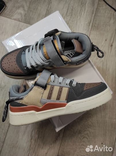 Кроссовки женские adidas