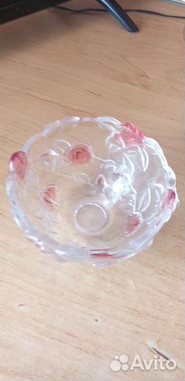 Ваза из цветного стекла конфетница