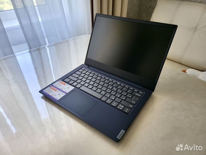 Lenovo IdeaPad 14 (Ryzen3, SSD256Гб) 2022г