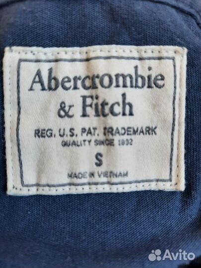 Футболка Abercrombie & Fitch