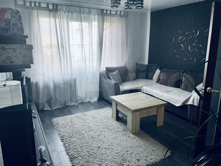 3-к. квартира, 72 м², 9/9 эт.