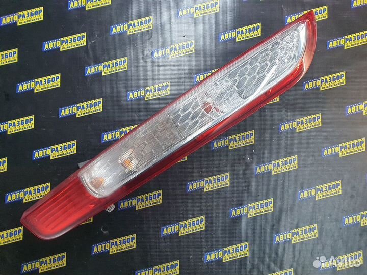 Фонарь левый Форд Фокус 2