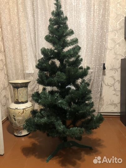 Елка искусственная