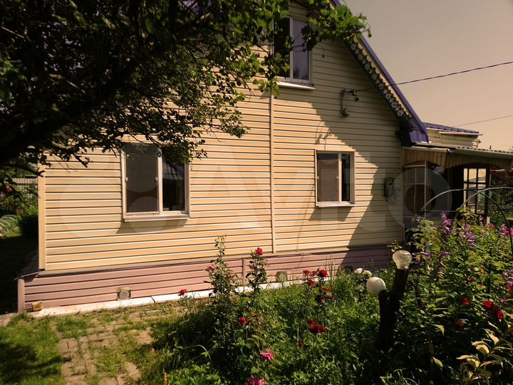 Дача 80 м² на участке 8 сот.