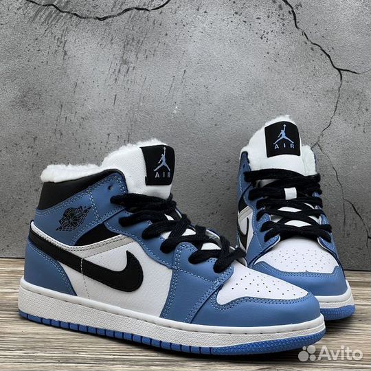 Nike Air Jordan 1 Hight зима