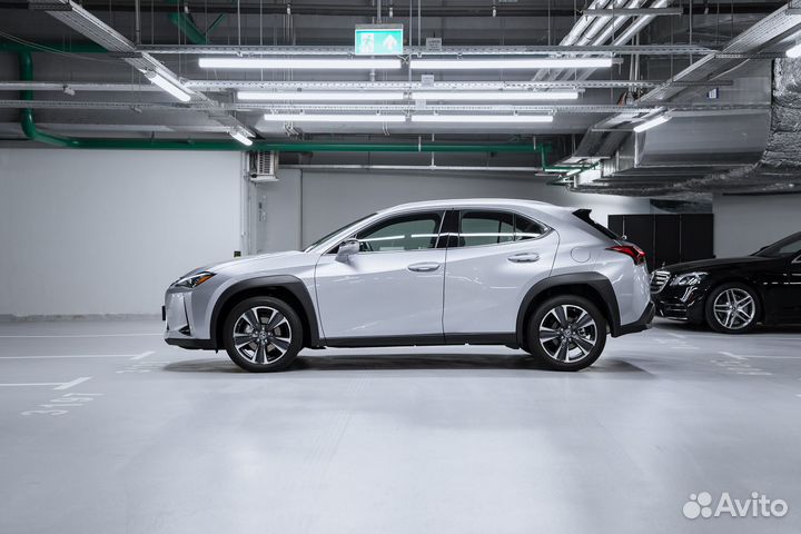 Lexus UX 2.0 CVT, 2023, 1 км