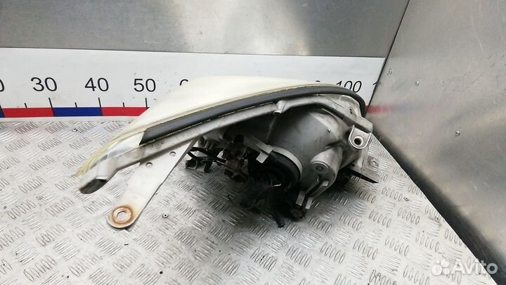 Фара левая Toyota Land Cruiser Prado J120 2004