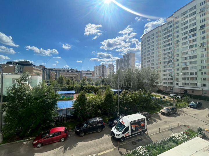 2-к. квартира, 72,6 м², 3/16 эт.