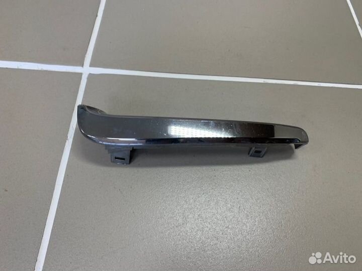 Молдинг решетки радиатора Toyota Highlander 3