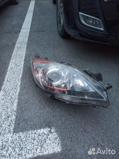 Фара правая mazda 3 бл