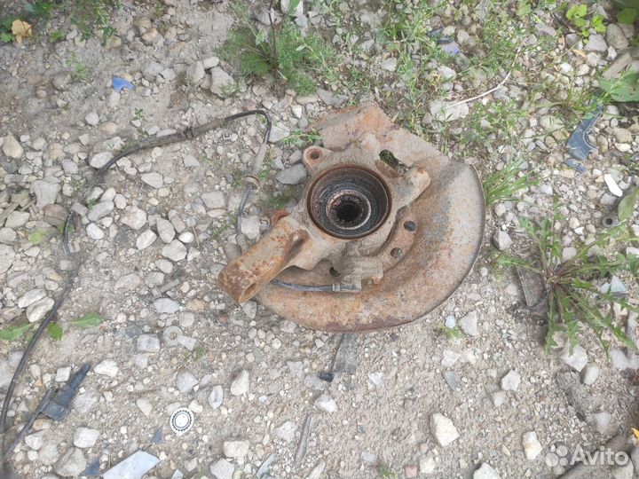 Поворотный кулак передний левый Datsun On-Do седан