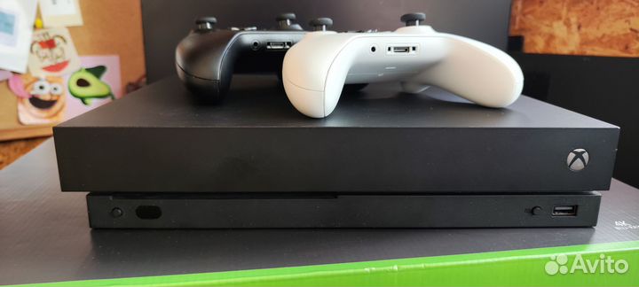 Xbox One X 1Tb