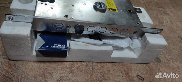 Замки дверные