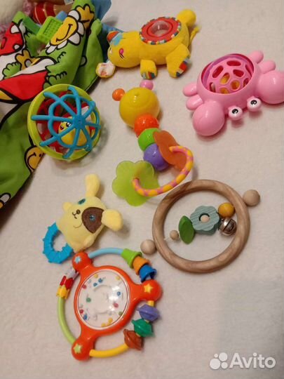Игрушки пакетом Развивающий коврик