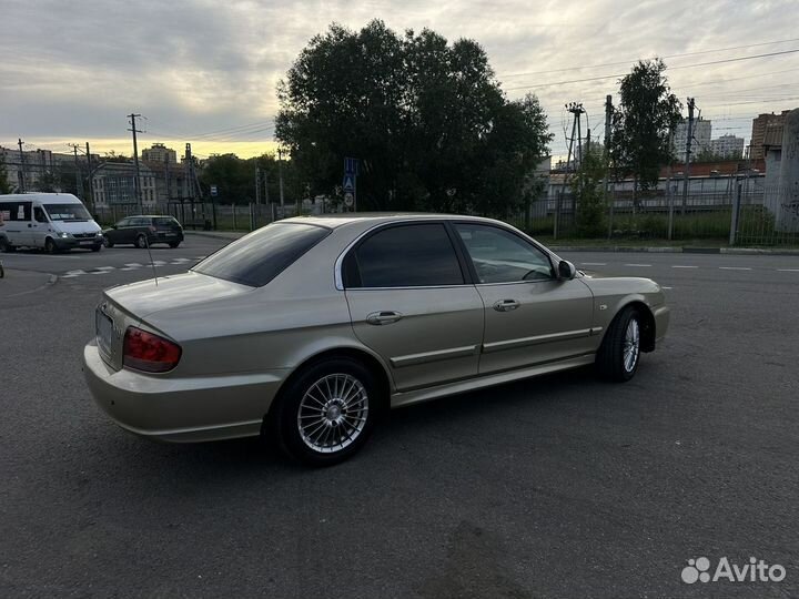 Hyundai Sonata 2.0 AT, 2004, 194 709 км