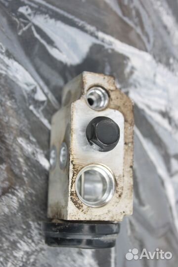 Клапан кондиционера kia rio 3 hyundai solaris 1