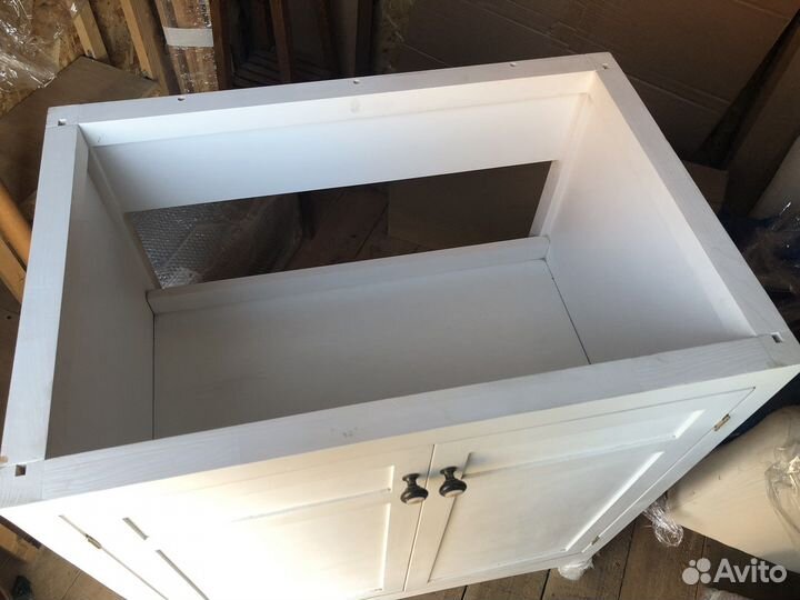 Тумба под раковину, деревянная