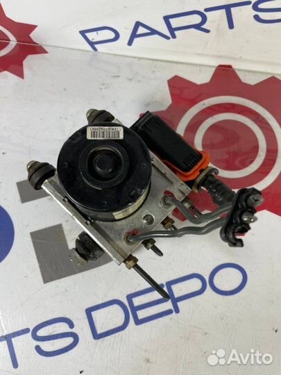 Блок ABS Mitsubishi Grandis NA4W 2.4 2006