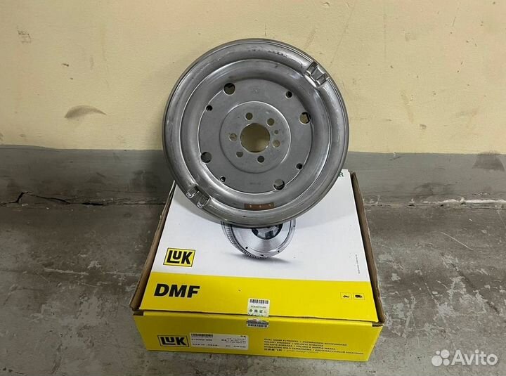 Маховик двухмассовый LUK 4150521090 DSG7 132,6