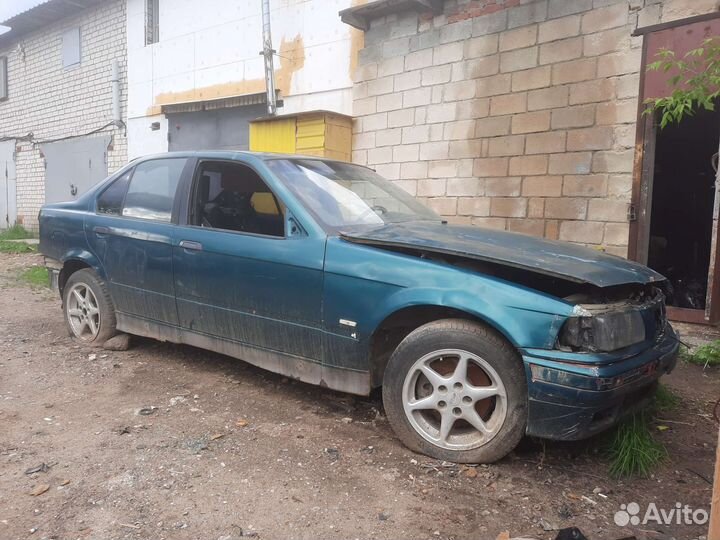 Bmw е 36по запчастям