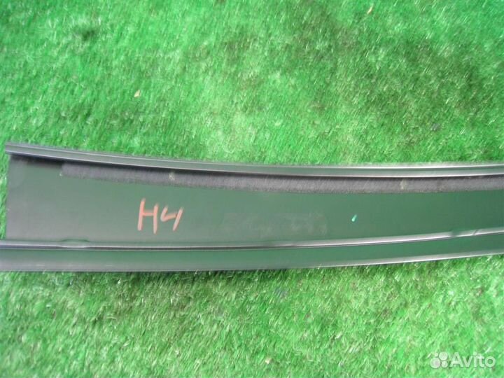 Накладка двери Chevrolet Cruze J300 2011