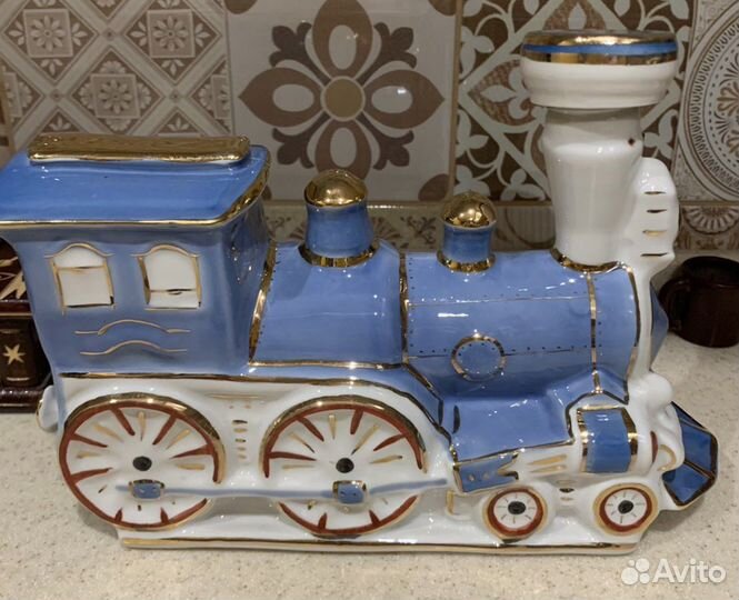 Статуэтка - штоф