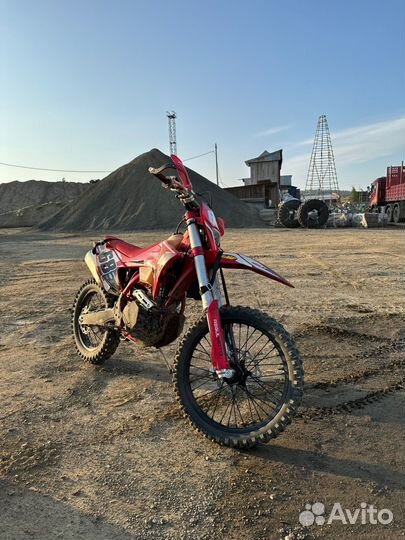 Мотоцикл Regulmoto Holeshot 300 Red Edition