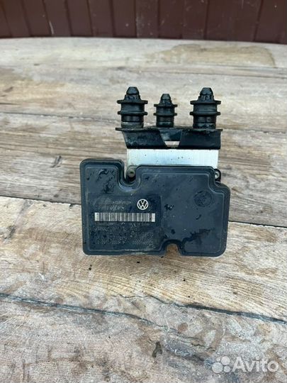 Блок ABS Audi 3 8P 1.8 2008