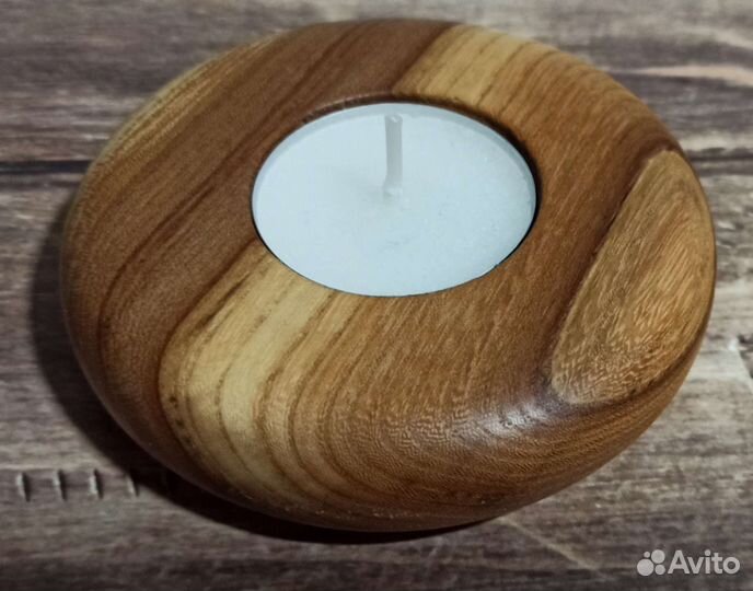 Подсвечник из дерева в подарочной упаковке