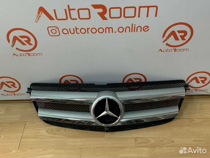 Решетка радиатора Mercedes gl/gls W166