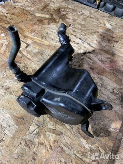 Бачок расширительный Bmw 3 E90 седан N46B20BA