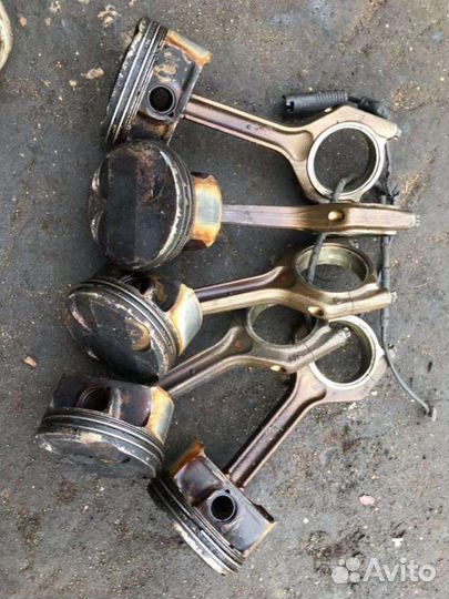 Поршень BMW5 E60/E612007