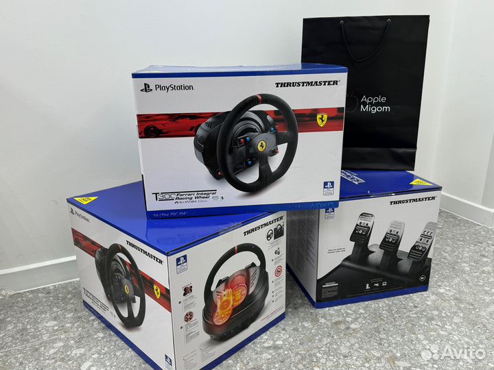 Игровой руль Thrustmaster T300 Ferrari