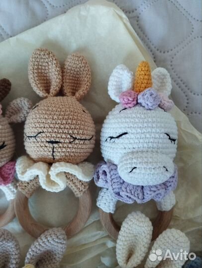 Погремушка вязаная в ассортименте