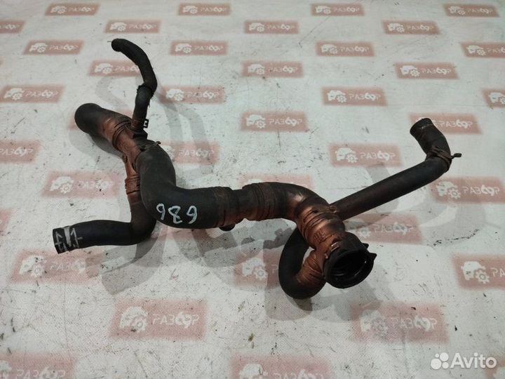 Патрубок системы охлаждения нижний Volkswagen