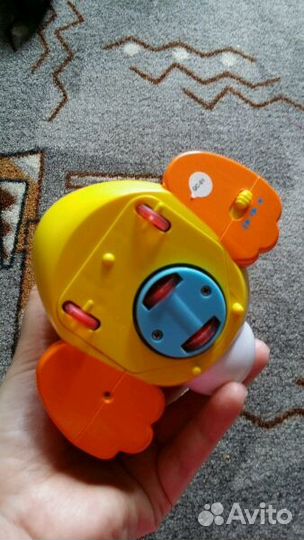 Музыкальная игрушка Happy Baby Quacky