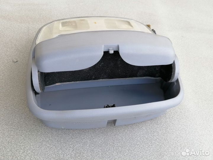 Плафон салонный для Hyundai Sonata IV (EF)