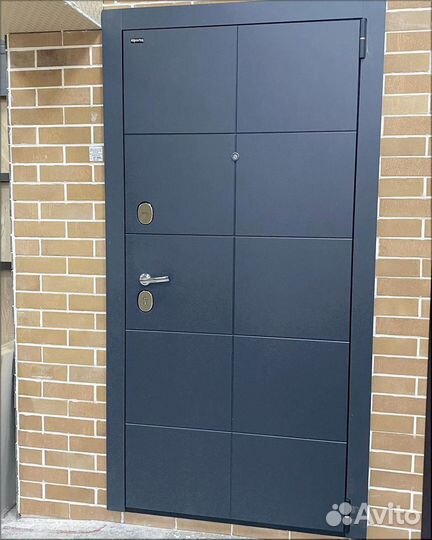 Дверь стальная