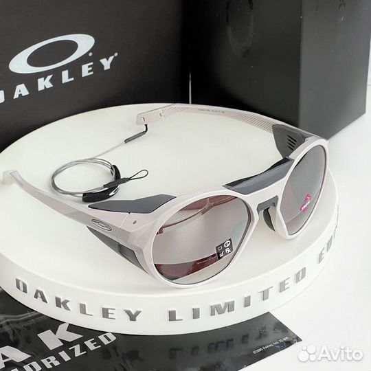 Очки для альпинизма Oakley Clifden Sandbech Pro