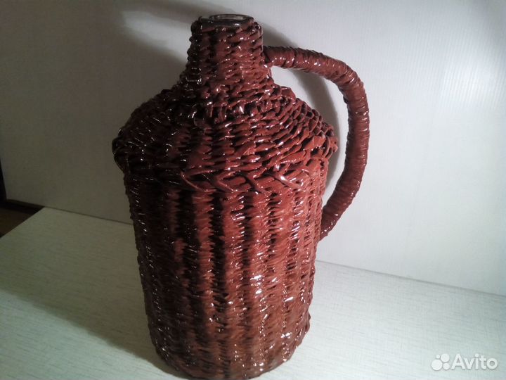 Бутыль с оплеткой